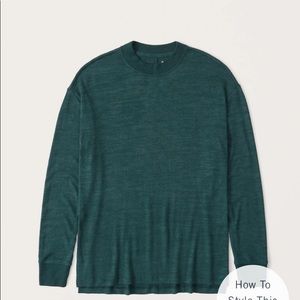 Long sleeve green